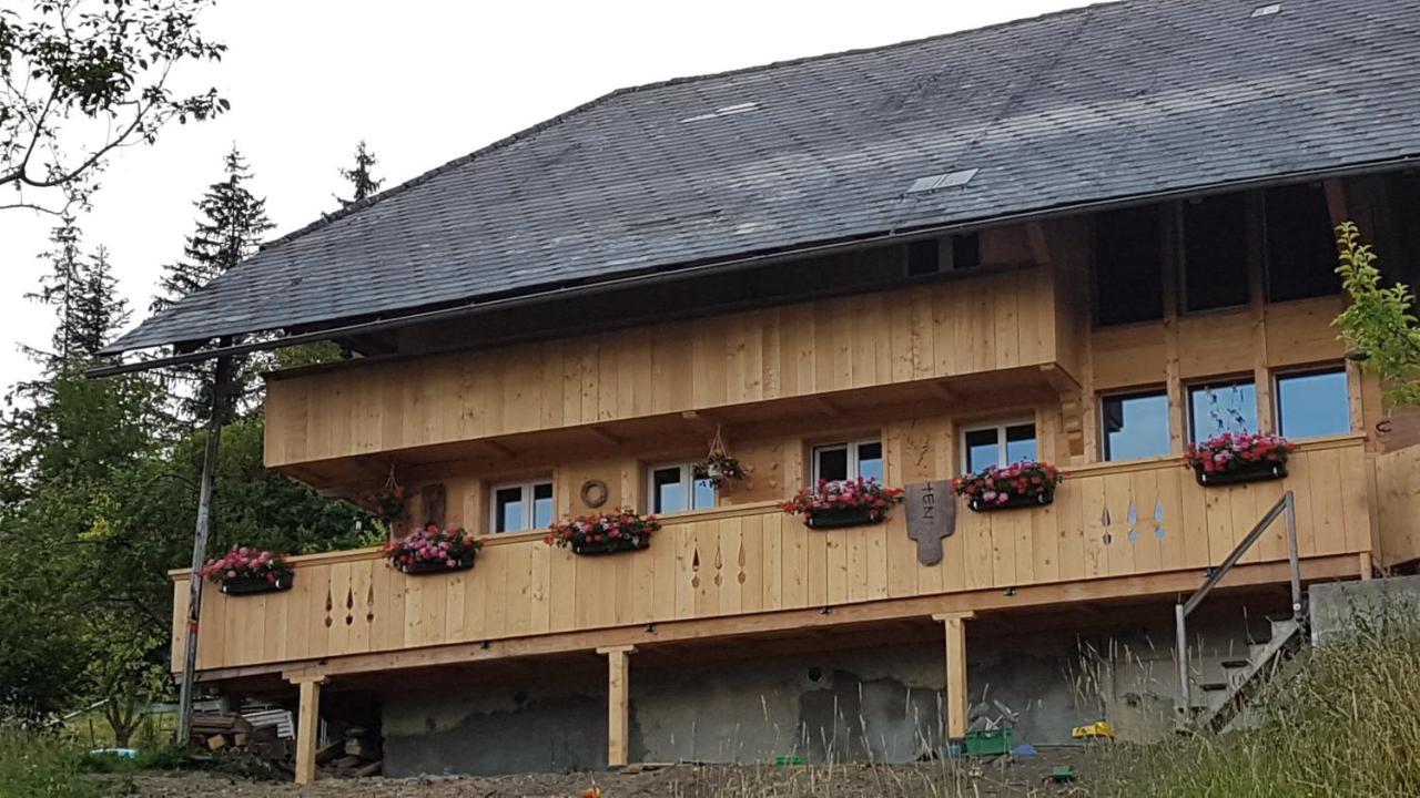 B&B Kraettli Eggiwil Exterior photo